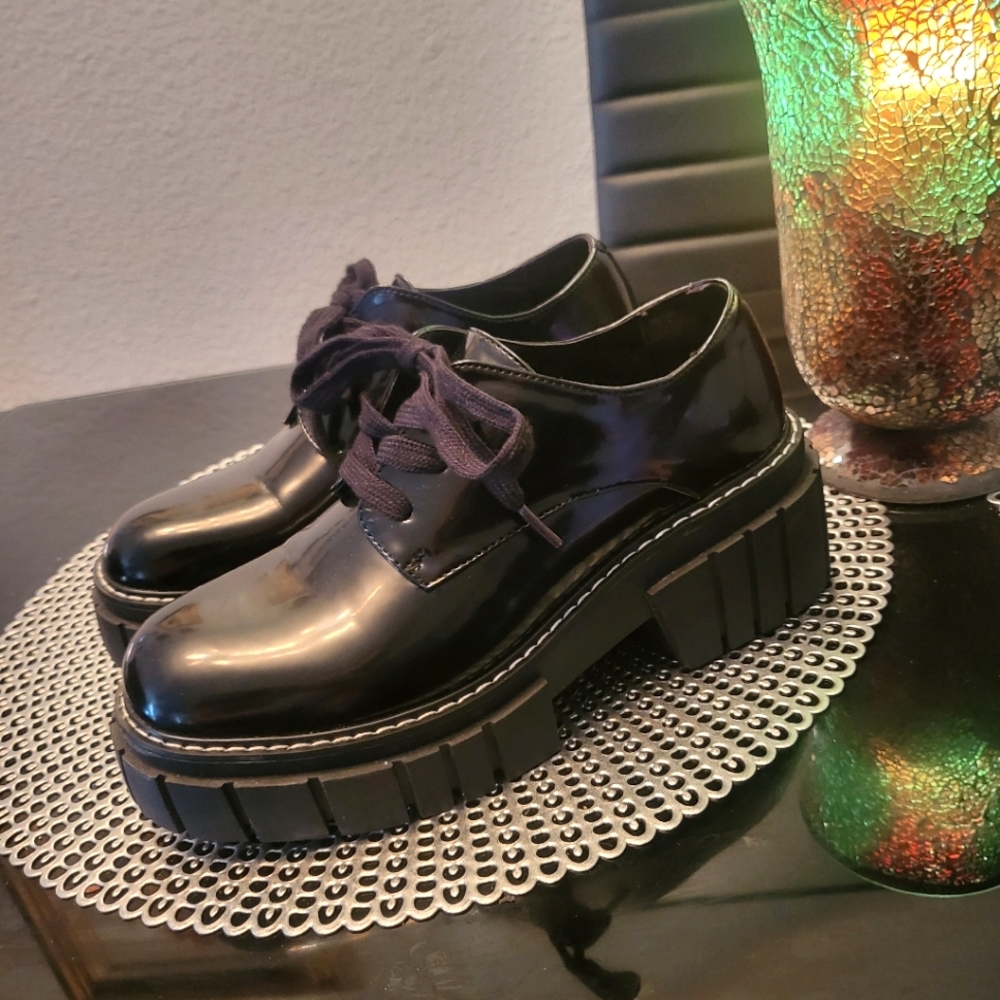 💕Immaculate Steve Maddens!!